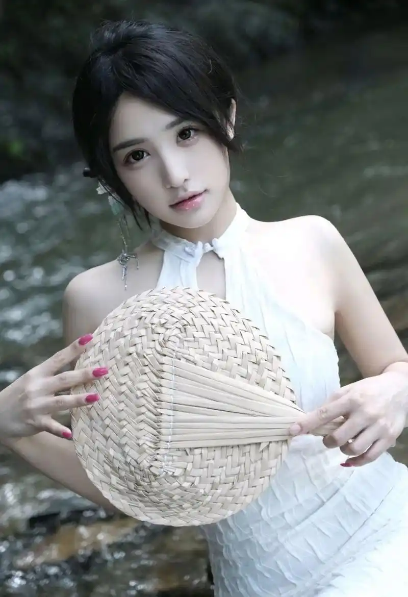 麻婆传媒免费看 狐妖小红娘